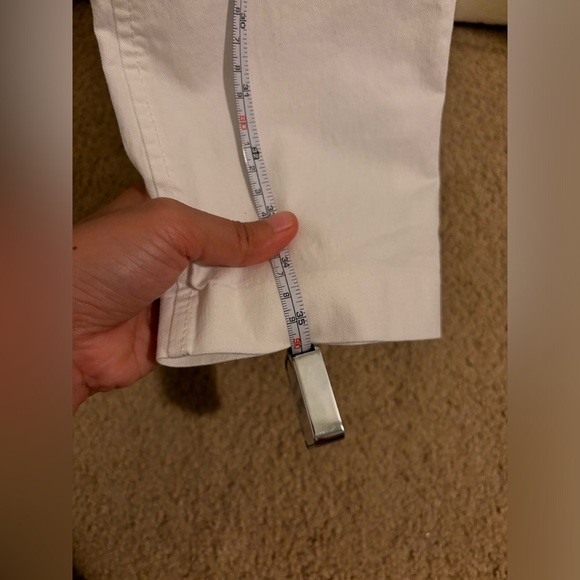 Old Navy White Jeans Size Small - Picture 6 of 8